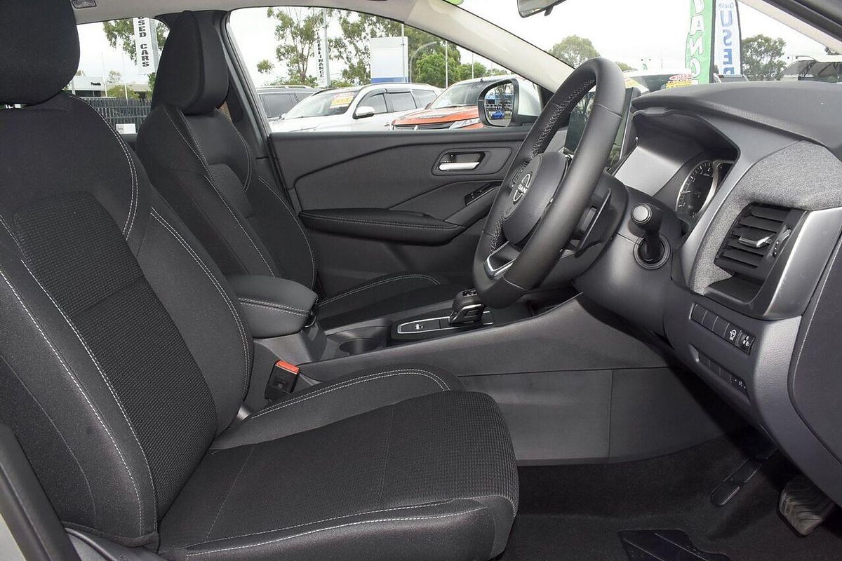 2025 Nissan QASHQAI ST-L J12