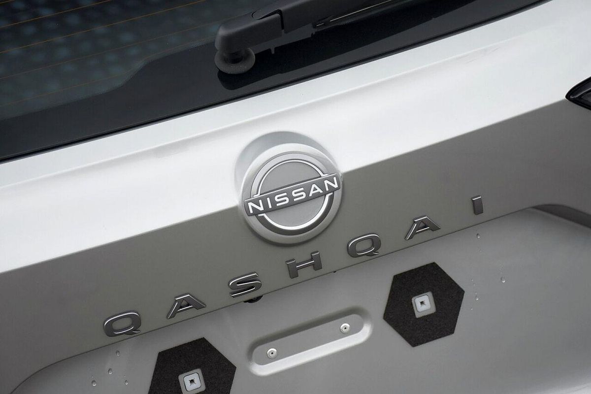 2025 Nissan QASHQAI ST-L J12
