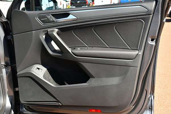 2024 Volkswagen Tiguan Wolfsburg Edition Allspace 5N