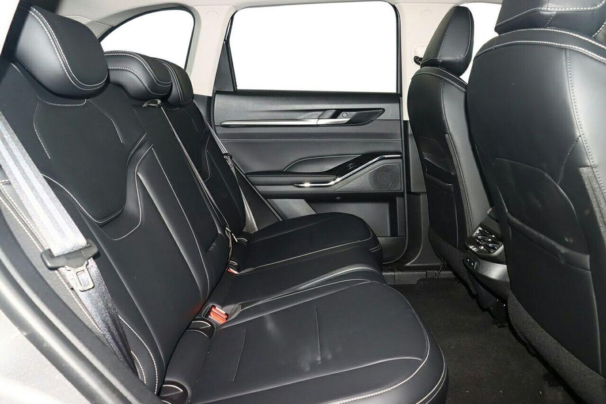 2025 GWM Haval H6 Lux B01