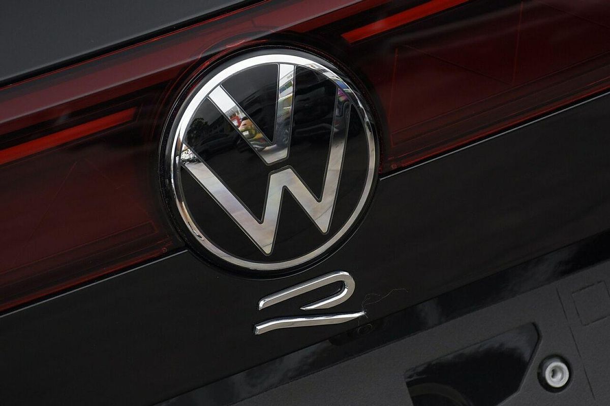 2025 Volkswagen Touareg R RC