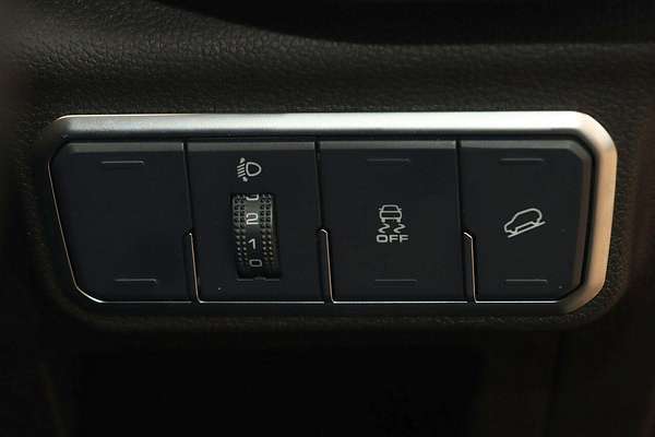 2025 GWM Haval H6 Lux B01