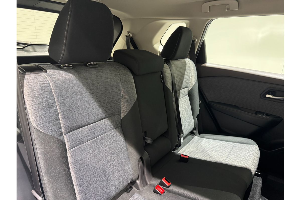2023 Nissan X-TRAIL ST T33