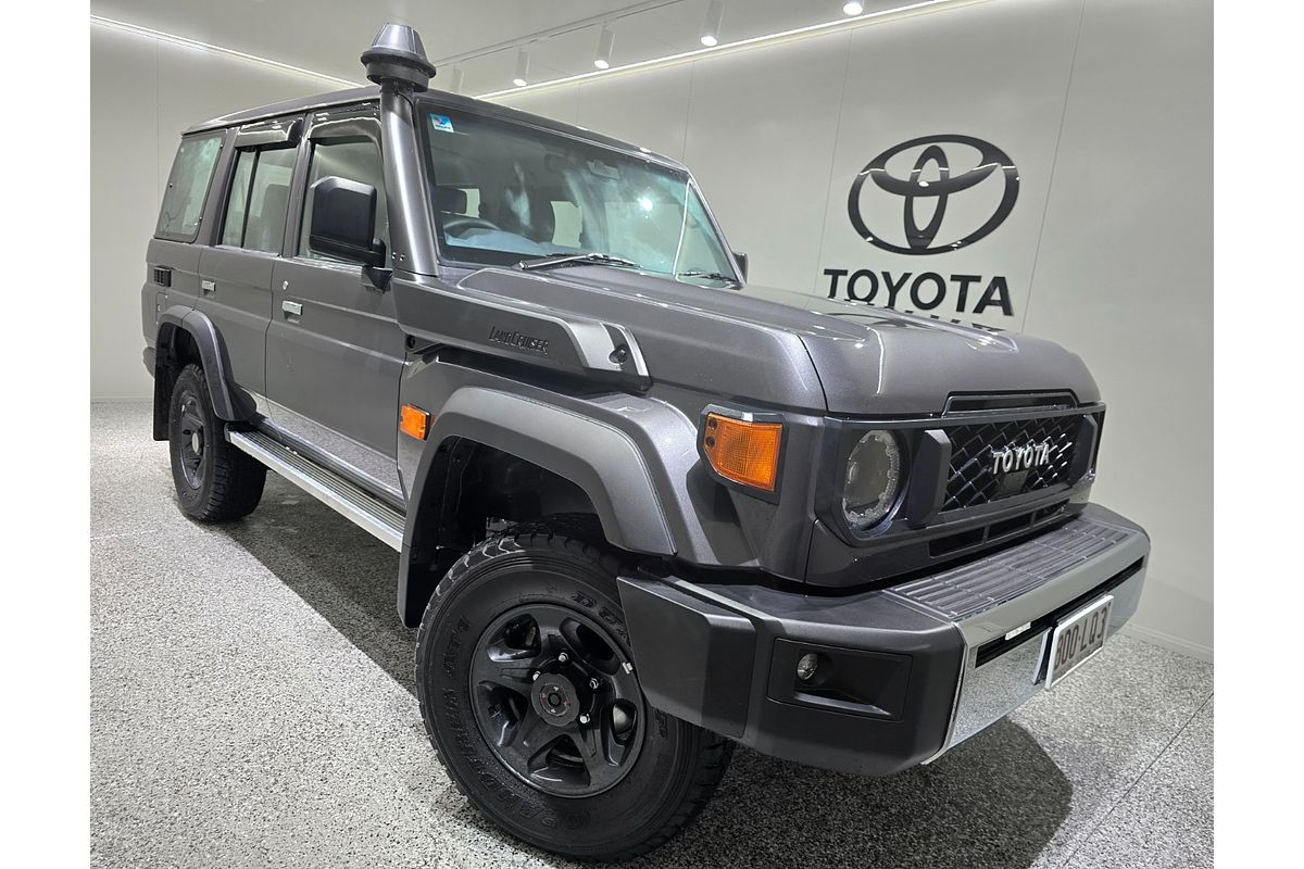 2024 Toyota Landcruiser GXL GDJL76R