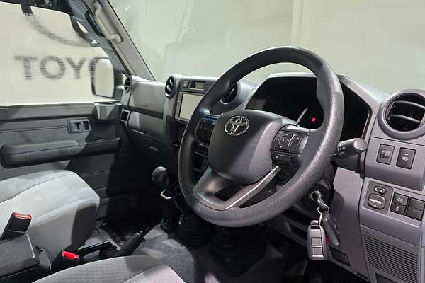 2024 Toyota Landcruiser GXL GDJL76R