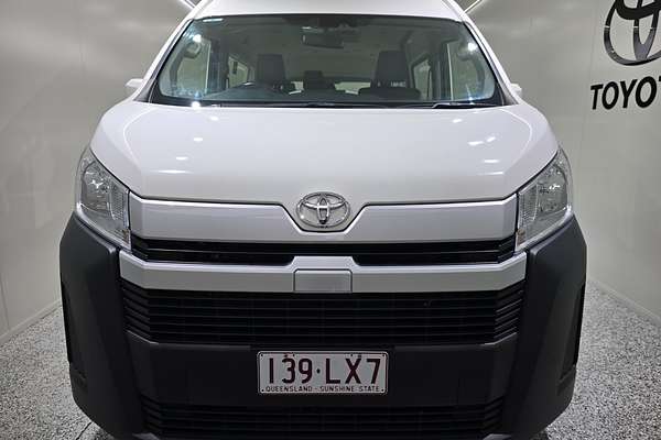 2022 Toyota Hiace Commuter GDH322R