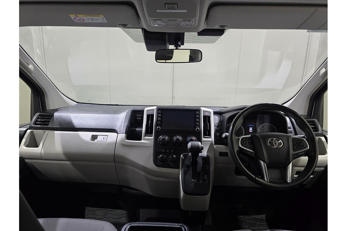 2022 Toyota Hiace Commuter GDH322R