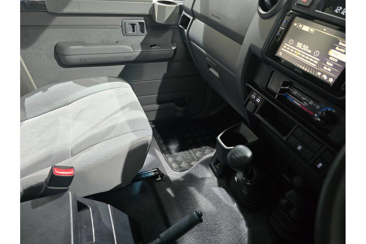 2024 Toyota Landcruiser GXL GDJL76R