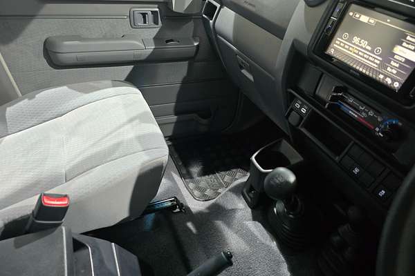 2024 Toyota Landcruiser GXL GDJL76R