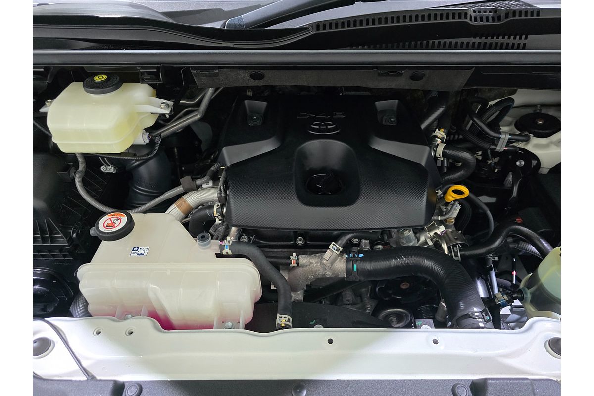 2022 Toyota Hiace GDH320R