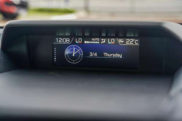 2025 Subaru Forester 2.5i Luxury Special Edition S5