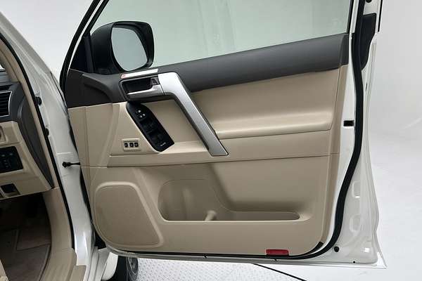 2023 Toyota Landcruiser Prado Kakadu GDJ150R