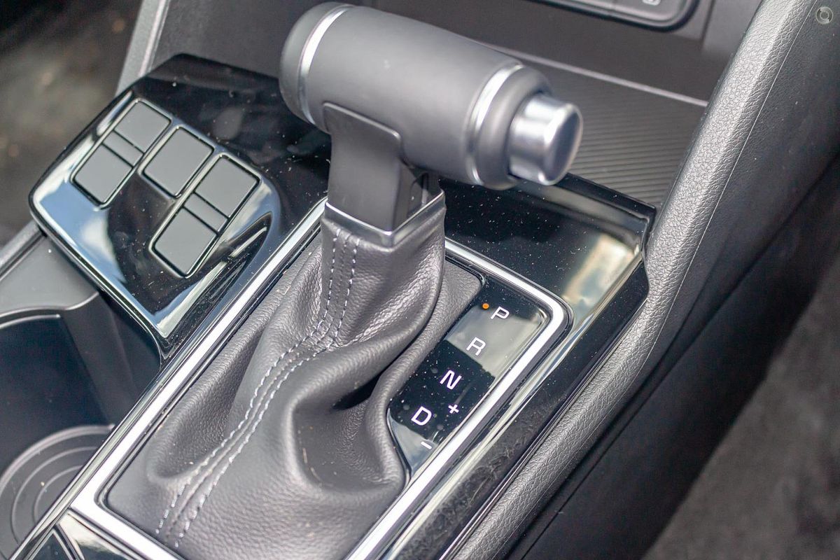 2025 Kia Sportage SX NQ5