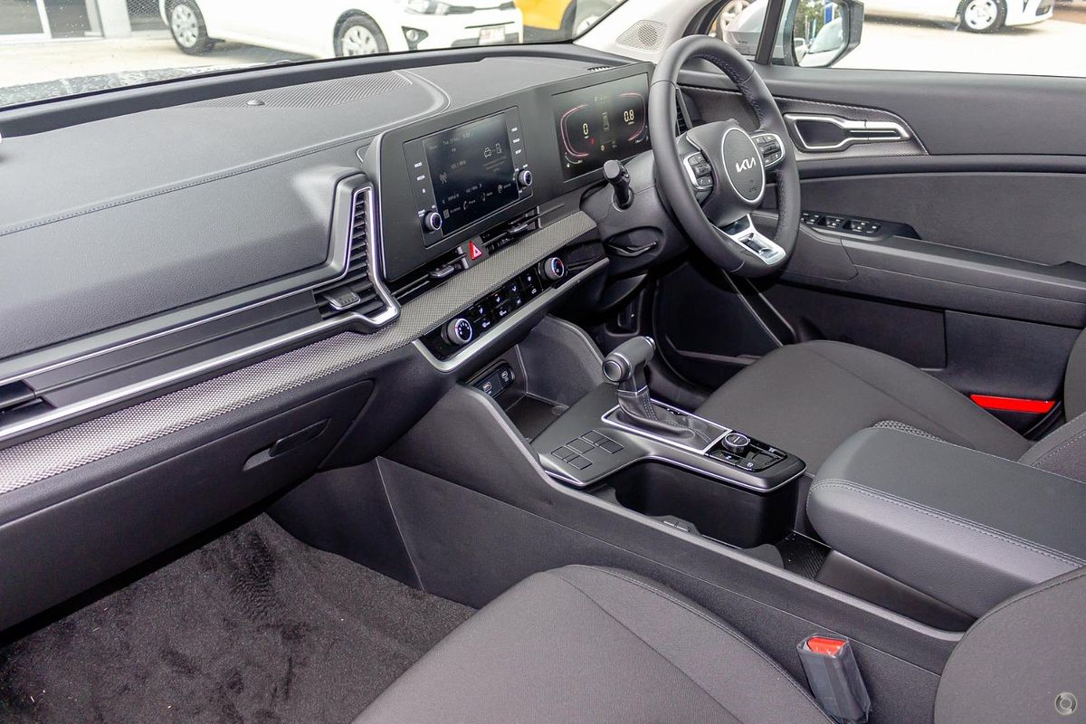2025 Kia Sportage S NQ5