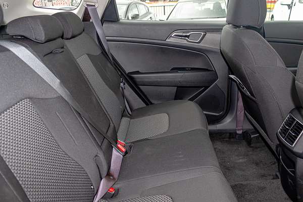2025 Kia Sportage S NQ5