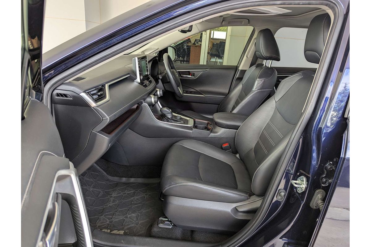2020 Toyota RAV4 Cruiser AXAH54R
