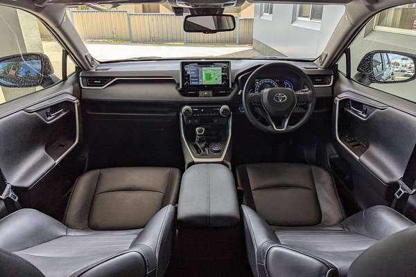 2020 Toyota RAV4 Cruiser AXAH54R