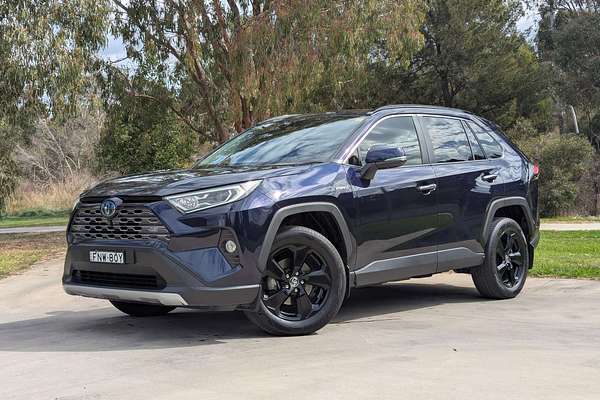 2020 Toyota RAV4 Cruiser AXAH54R