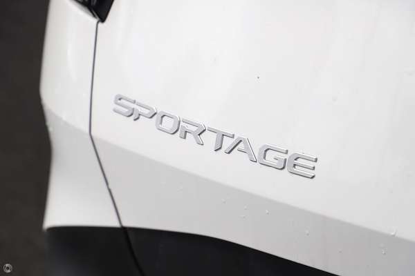 2025 Kia Sportage S NQ5