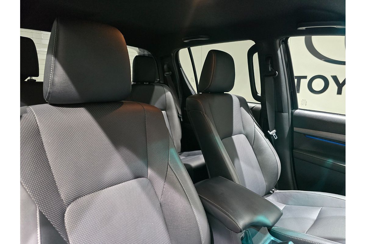 2024 Toyota Hilux Rogue 48V GUN126R 4X4