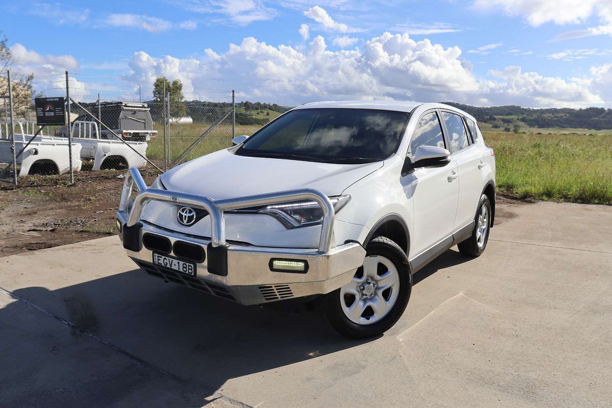 2017 Toyota RAV4 GX ASA44R