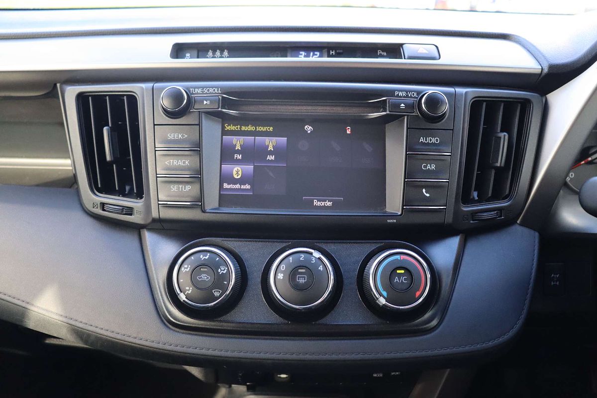 2017 Toyota RAV4 GX ASA44R