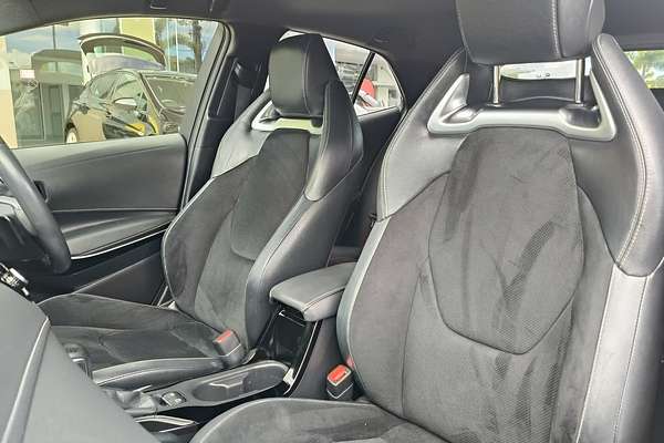 2019 Toyota Corolla ZR MZEA12R