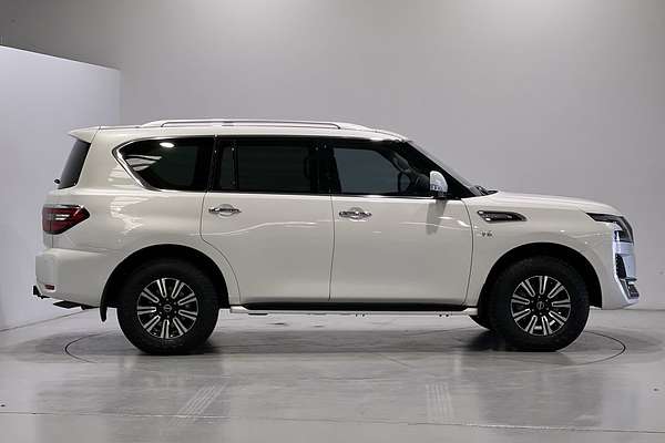 2022 Nissan Patrol Ti-L Y62