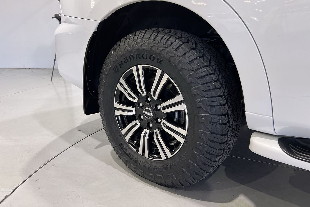 2022 Nissan Patrol Ti-L Y62