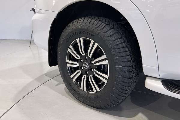 2022 Nissan Patrol Ti-L Y62
