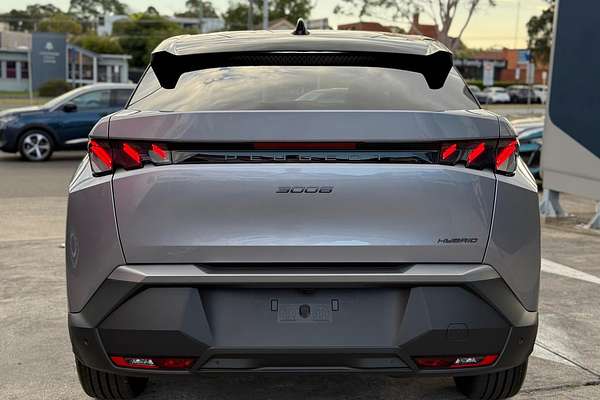 2024 Peugeot 3008 GT Premium Hybrid P64