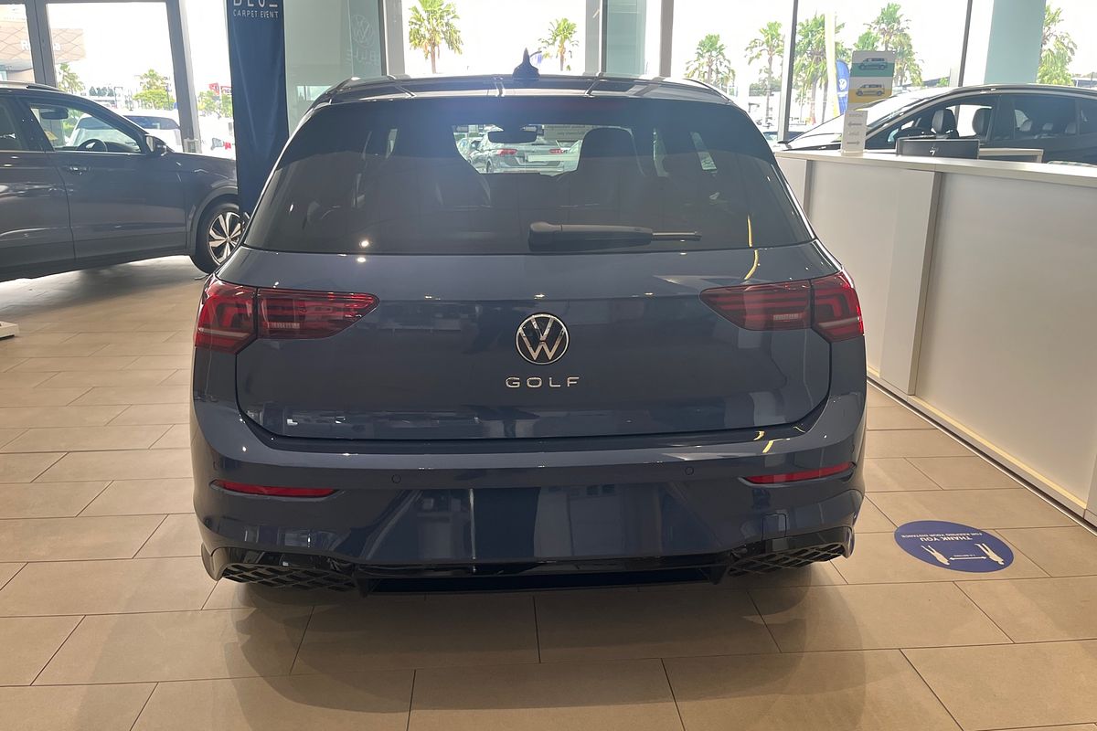2025 Volkswagen Golf 110TSI R-Line 8.5
