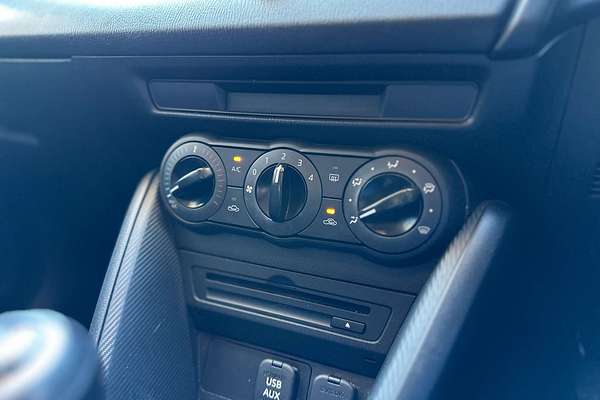 2015 Mazda 2 Neo DJ Series