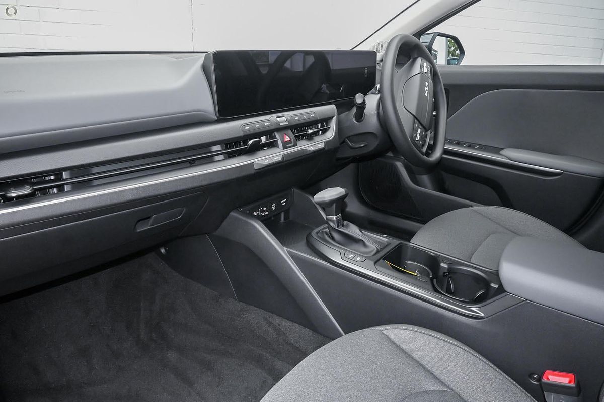 2025 Kia K4 Sport CL4m