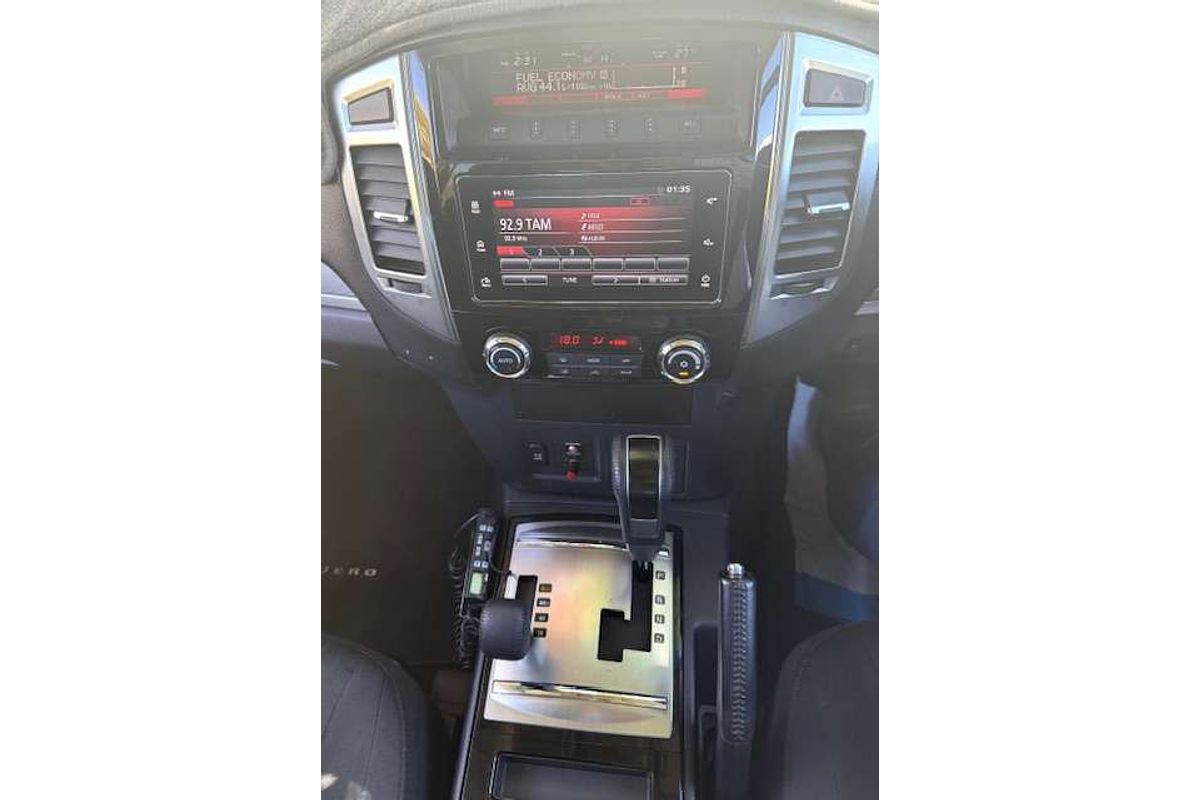 2017 Mitsubishi Pajero GLX NX