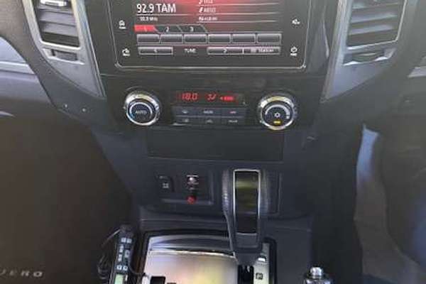 2017 Mitsubishi Pajero GLX NX