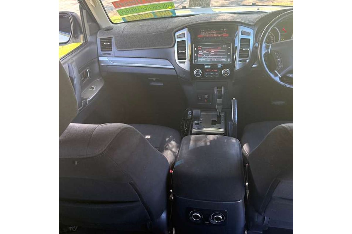 2017 Mitsubishi Pajero GLX NX
