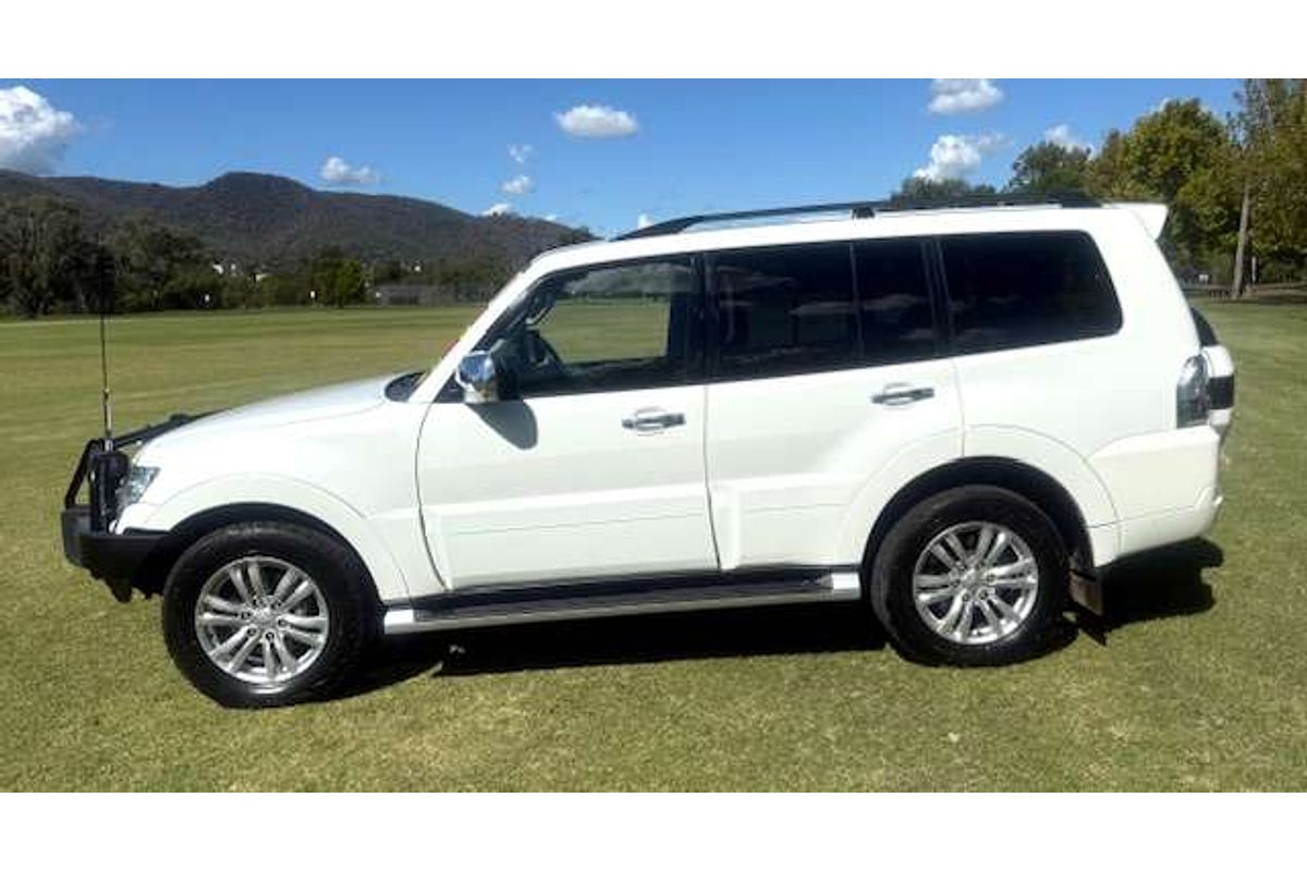 2017 Mitsubishi Pajero GLX NX