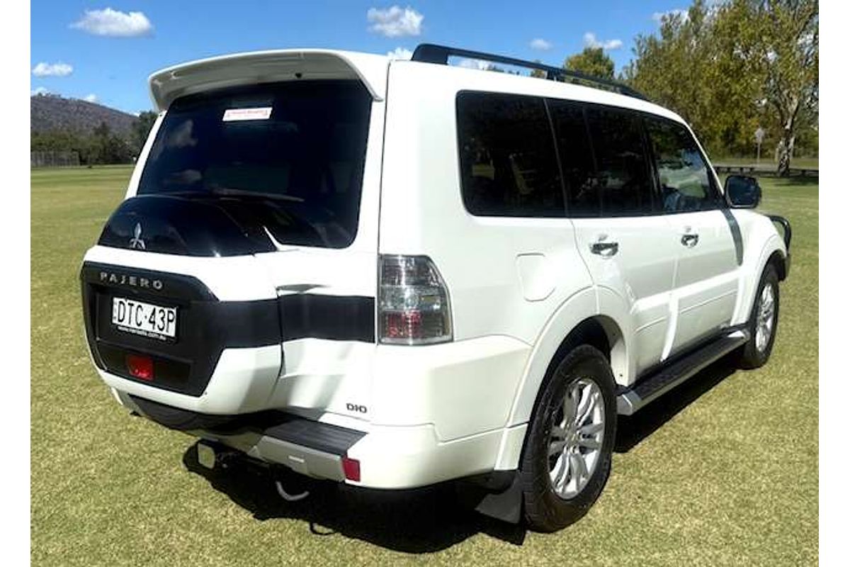 2017 Mitsubishi Pajero GLX NX
