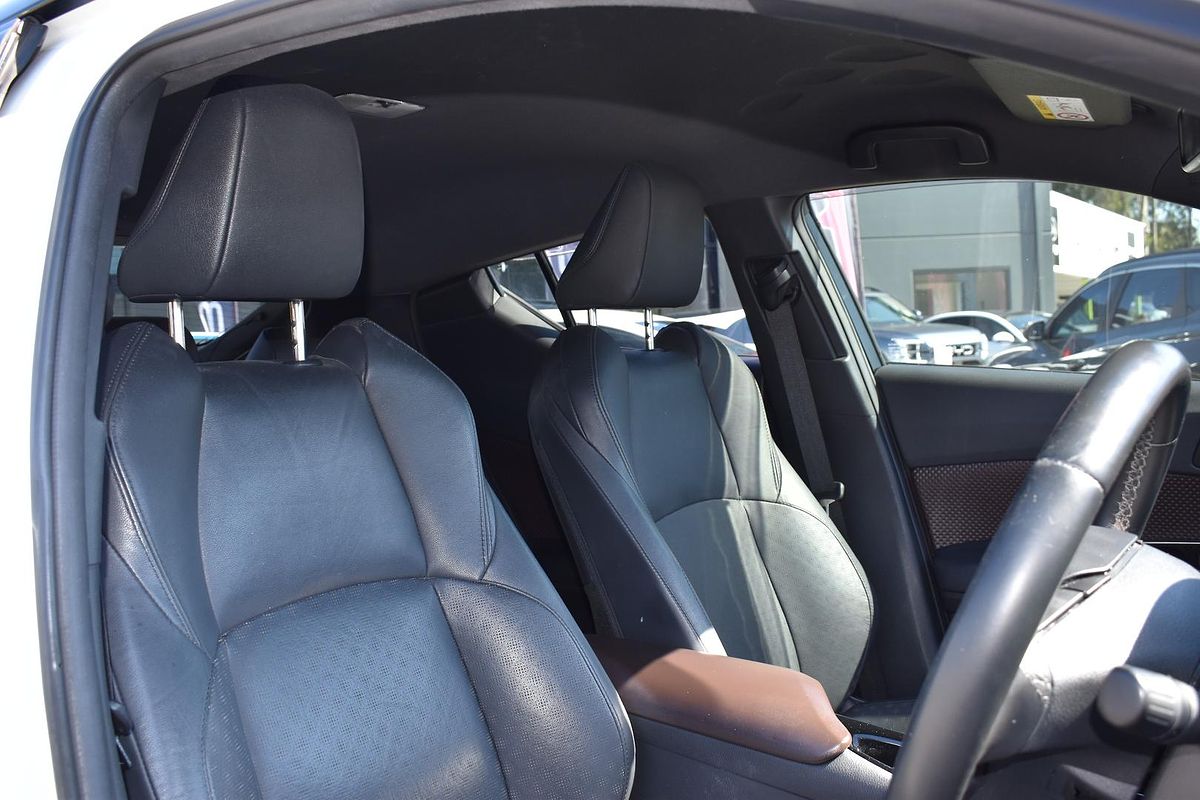 2018 Toyota C-HR Koba NGX50R