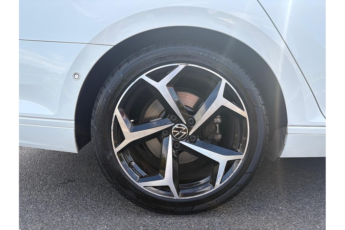 2022 Volkswagen Passat 140TSI Business B8