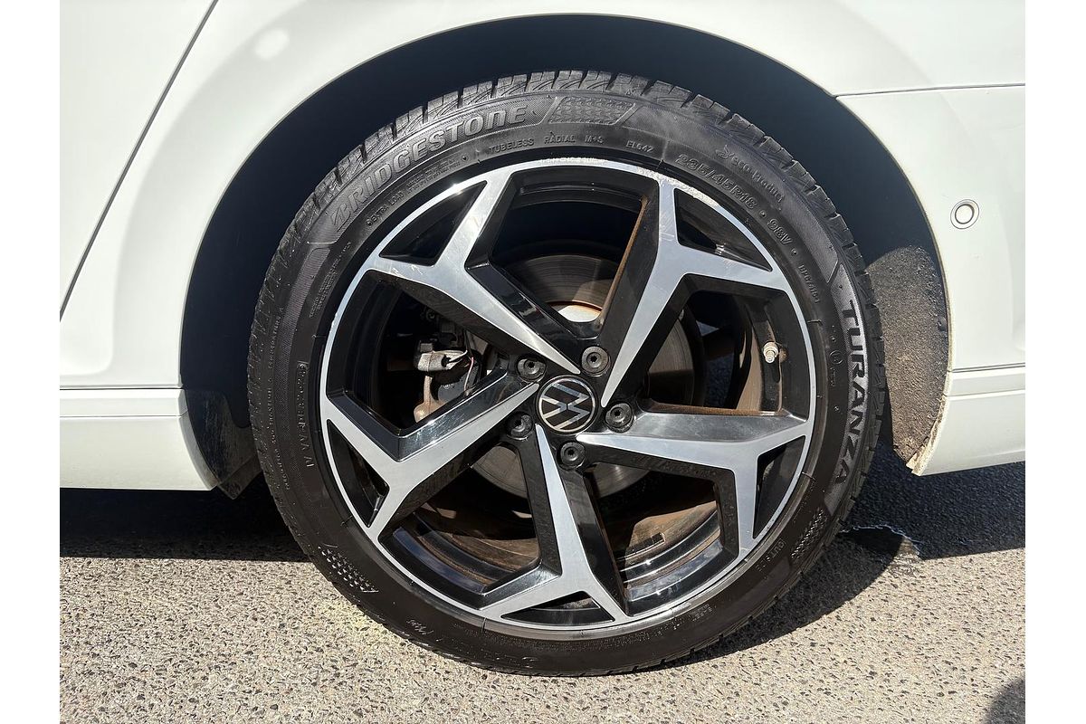 2022 Volkswagen Passat 140TSI Business B8