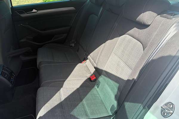 2022 Volkswagen Passat 140TSI Business B8