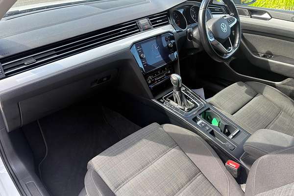 2022 Volkswagen Passat 140TSI Business B8