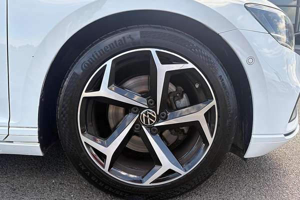 2022 Volkswagen Passat 140TSI Business B8