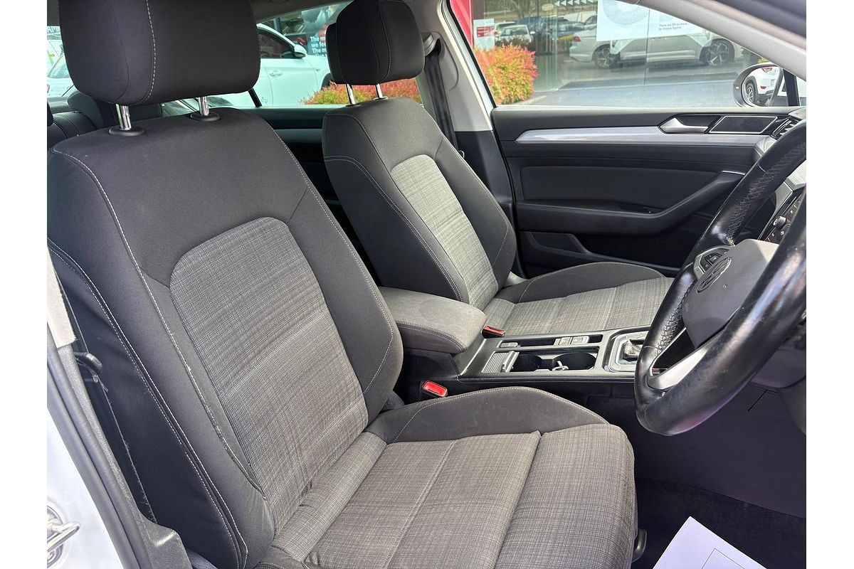 2022 Volkswagen Passat 140TSI Business B8