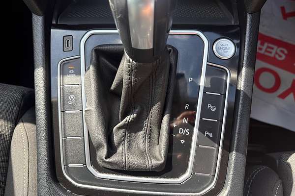 2022 Volkswagen Passat 140TSI Business B8