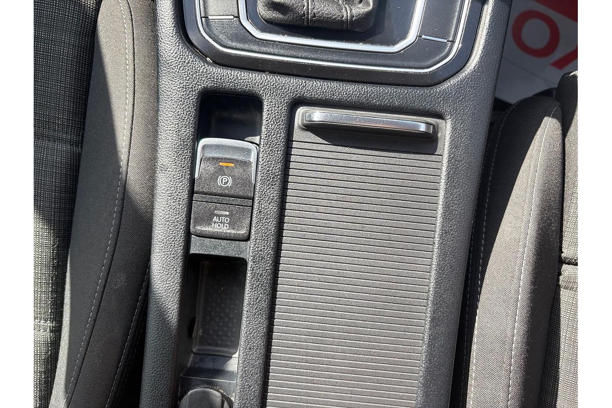 2022 Volkswagen Passat 140TSI Business B8