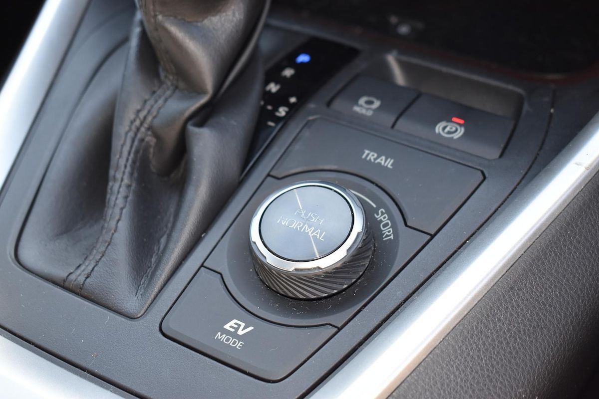 2019 Toyota RAV4 GXL AXAH52R