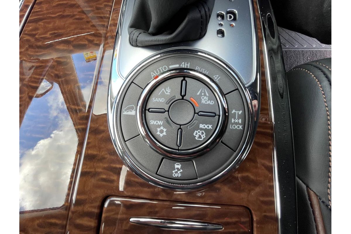 2024 Nissan Patrol Ti-L Y62